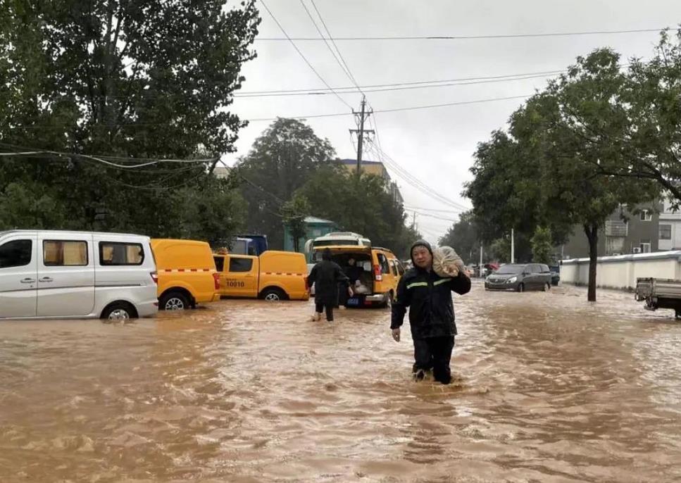 ����(li��n)ͨ�����ˆT��ˮ���U�����L�߹��D