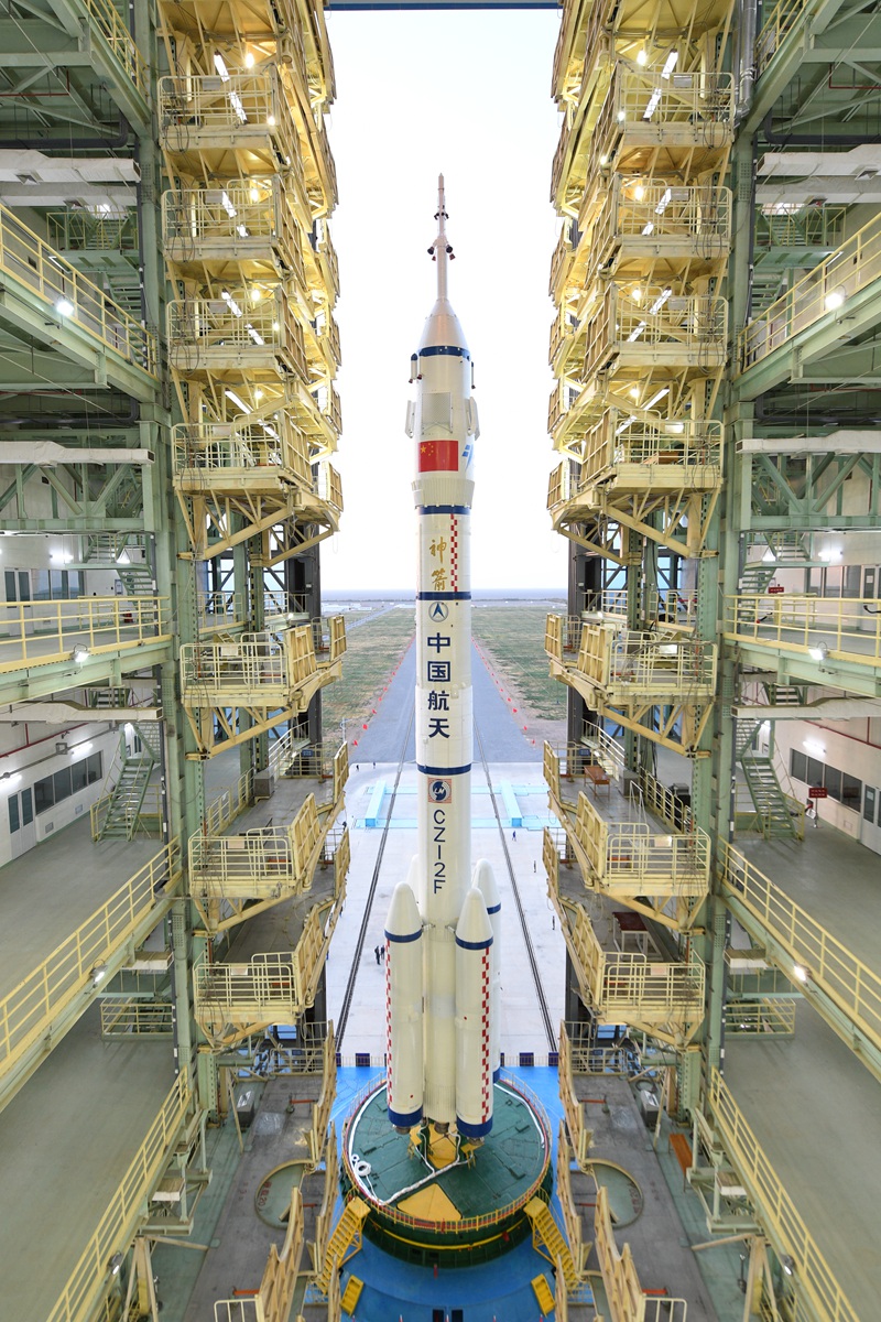 2021��10��7�գ�����ʮ��̖�d���w���c�L����̖F�bʮ���\�d����M���w�D(zhu��n)�\���l(f��)��^(q��)�������� �z