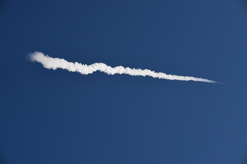 遙感三十二號02組衛(wèi)星發(fā)射升空。汪江波 攝