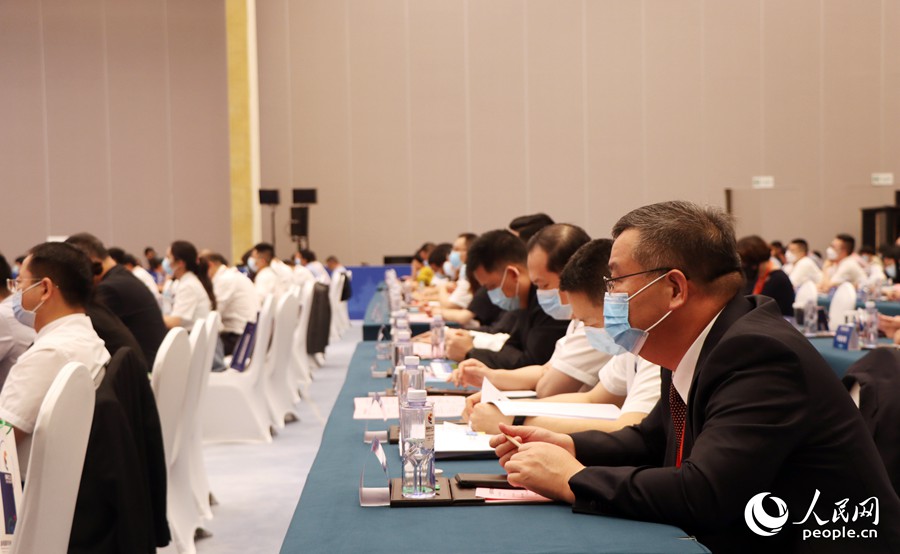 ��u���ҿɳ��m(x��)�l(f��)չ�ߌ�Փ���F(xi��n)����(����W ��{���z)