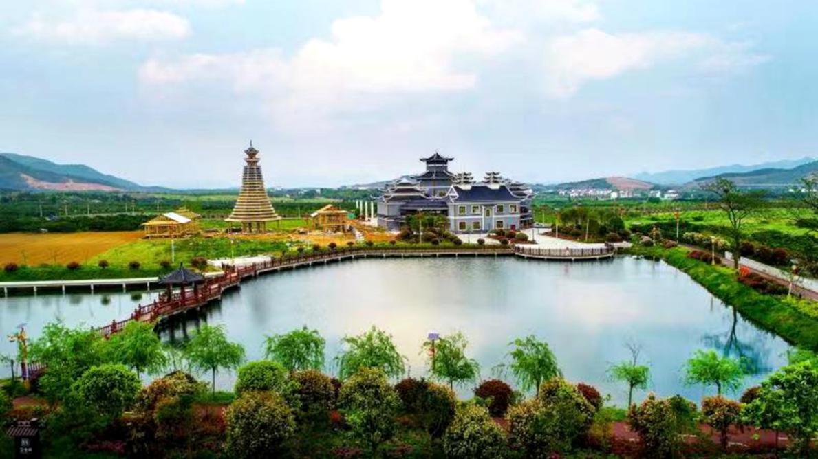 ��÷�����^(q��)λ�ڼ����Ѝ{���h��ƺ�����l(xi��ng)���@�����������������������塢����������������������������˂��ٔ�(sh��)���壬�����L����ļ������ˮ���YԴ���@���ͻ����ɫ���D���ƺ�����l(xi��ng)�����L��@����Դ���{���h�W(w��ng)������