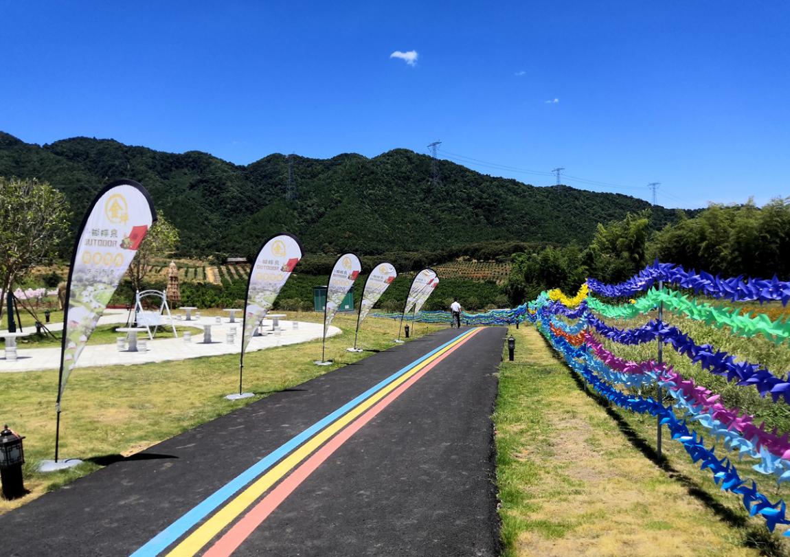 �D���ƺ�����l(xi��ng)�ĺ���Ȫ���^(q��)��������(j��)��B������ǰ���^(q��)�����e����һ�����H�����δ���@��Ҳ������ɞ����p�����[�s��������֮�ء�����W(w��ng)ӛ�� �O����z