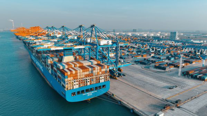 �������ڿڰ����P(gu��n)���(y��n)ƽ�_���J�ݸۺ��P(gu��n)�����P(gu��n)�T���ڌ�һ�������ؑc����܇����M(j��n)�в��(y��n)���ˌ�Ʒ������(sh��)���o�`�����@����܇��������b���\(y��n)��Խ������񣬚J�ݸ��ѳɞ�����ꑺ���ͨ����ͨ�������F(li��n)�\(y��n)�м~��Ҫ�ۿ���������Ȧ���U(ku��)��ȫ��100�������Һ͵؅^(q��)��200�����ۿ����J�ݸۺ��P(gu��n)���D