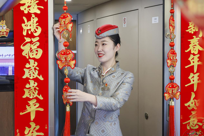 G290/287����܇�L(zh��ng)�mѩ���b�܇�����Ц�z