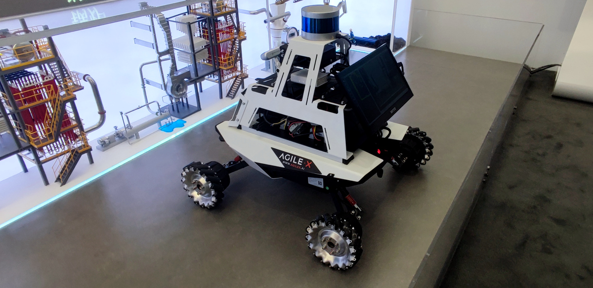 �A���ǻ۟�����Q�����е�����Ѳ��C����չʾ������W(w��ng)ӛ�� �O����z