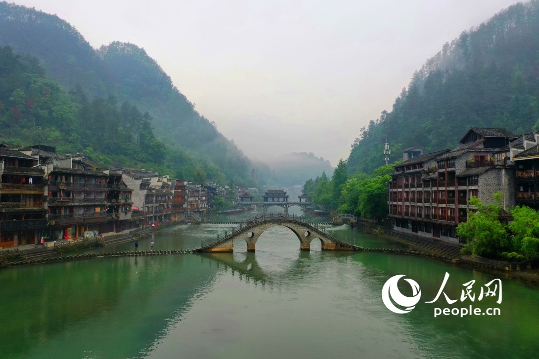 �����е��P�˹ų�������W(w��ng)ӛ�� ���옷�z