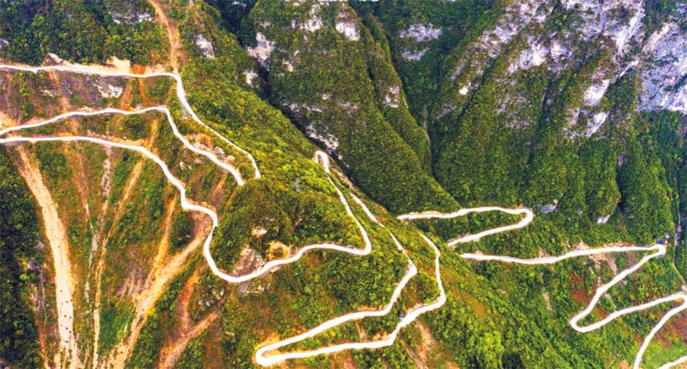 ���½^����菳�8�����L(zh��ng)����·��������(d��ng)����Óؚ�¸����ؑc����ɽ�h���t�l(xi��ng)���f��·����ͨ�\(y��n)ݔ�����D