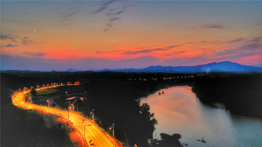 ����ʼ��ʡ���ݗ��ȫ�����B(t��i)�����^�⎧�����e���B(y��ng)�˾ӎ��ĺӱ�ʡ���_(t��i)���Ŷ��^(q��)����·����ͨ�\(y��n)ݔ�����D