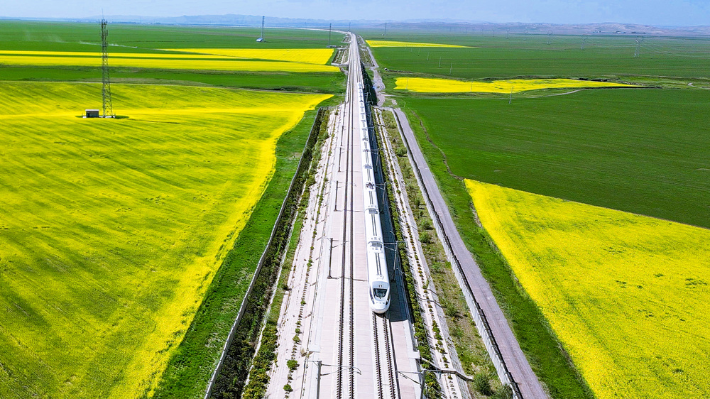 ��܇��Խ�f���Ͳ˻������S��㑔z