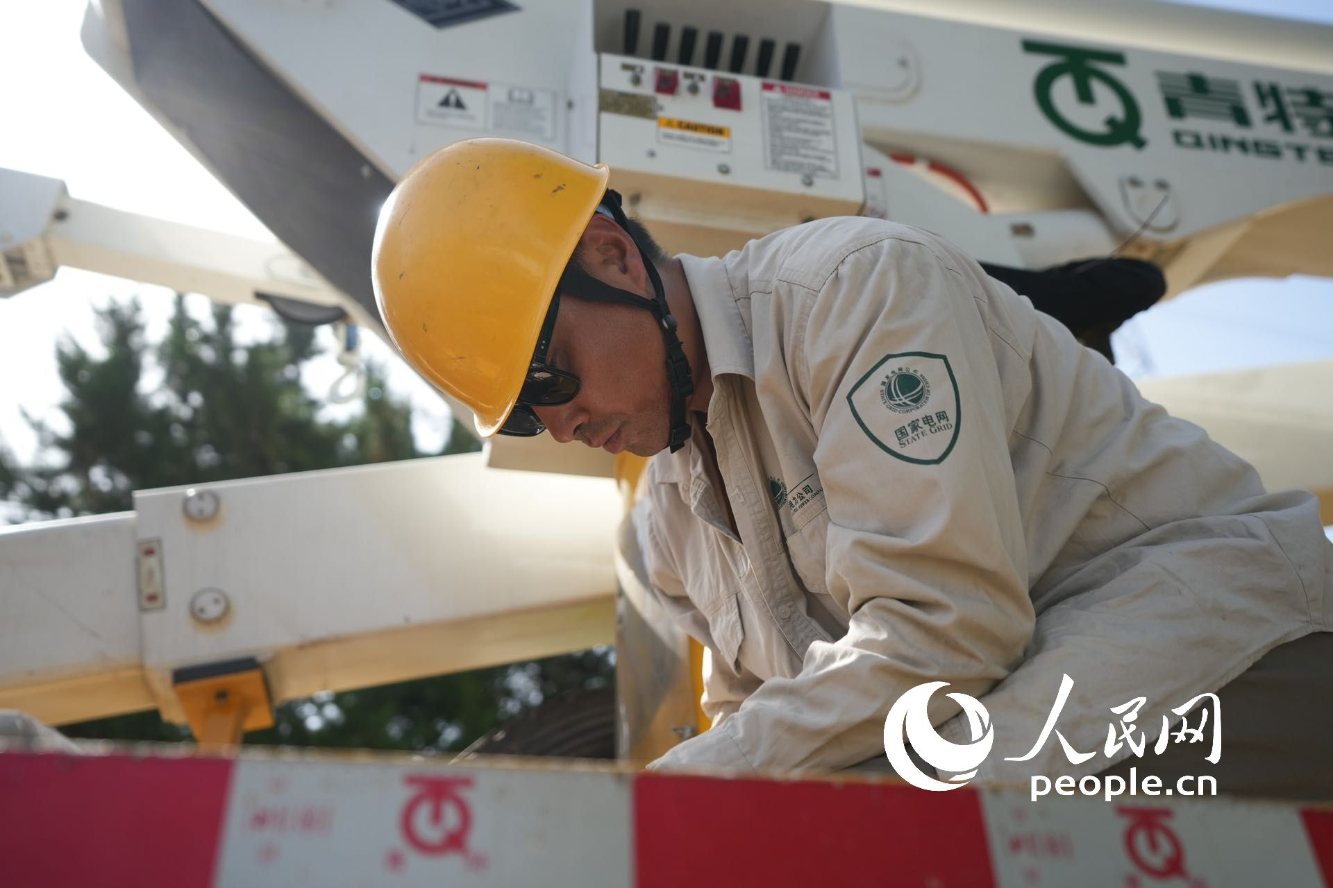 �����ˆT�M�Ў�늽�����������ǰ�Ĝʂ�������W(w��ng)ӛ�� ���옷�z