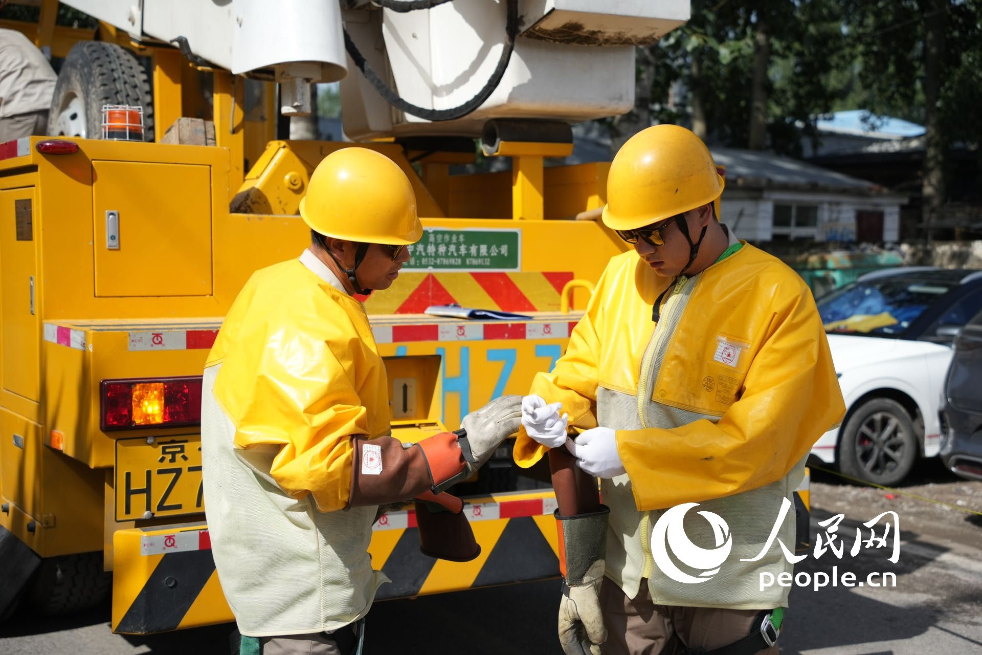 �����ˆT�M(j��n)�Ў�늽�����������ǰ�Ĝ�(zh��n)��������W(w��ng)ӛ�� ���옷�z