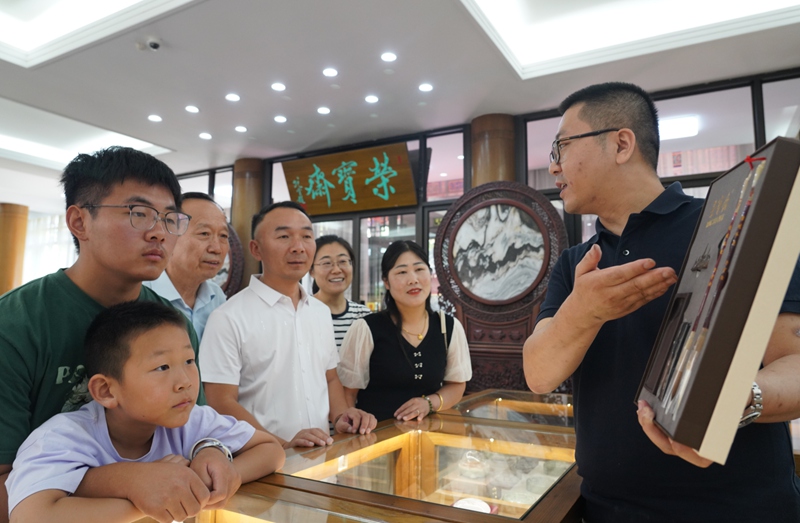 �@��(g��)������H�������ЌW(xu��)���ٶȱ����c(di��n)ȼ������(gu��)�Ҷ���(w��)���ֱ��������ǅ^(q��)����(w��)�ֹ��D �����z