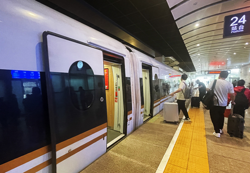 ������H�ÿ���m(x��)��܇������W(w��ng)ӛ�� ��ѩ��z