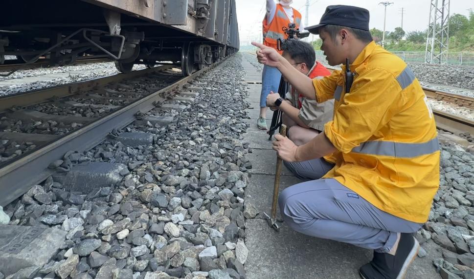 ������ӛ�߽�B�z܇(ch��)����������W(w��ng)ӛ�� �����z