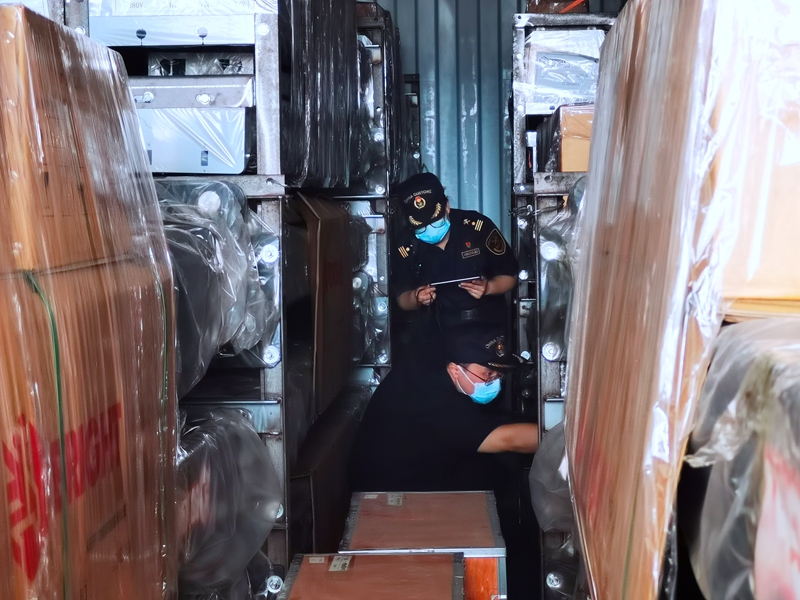 �P(gu��n)�T���ù��I(y��)��(n��i)�Q�R�ڼ��b���(n��i)�M(j��n)�в�򞡣����W(w��ng)ӛ�� ���N���z