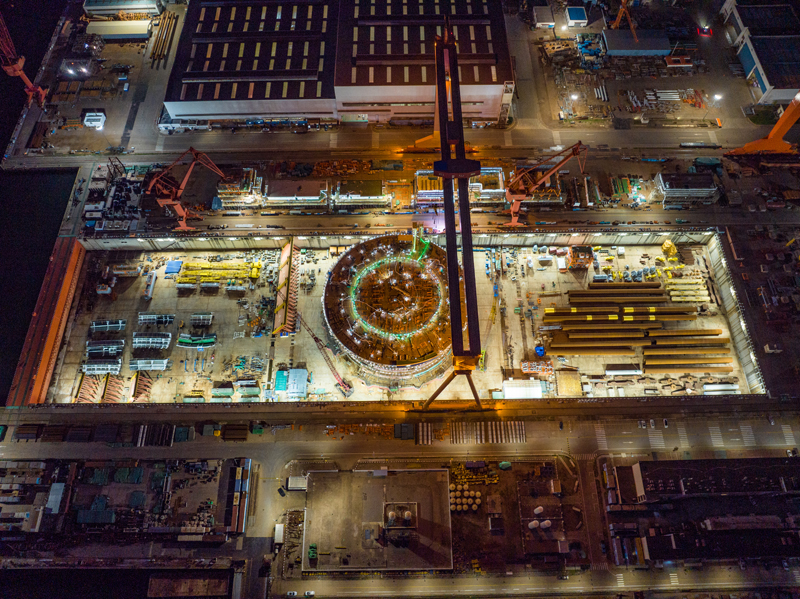 ҹ���¸�������҈AͲ��FPSO�����L�߹��D