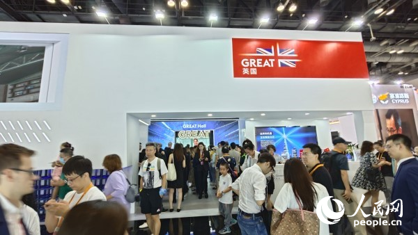 9��3�գ�Ӣ���^������չ�^���v��������W(w��ng)ӛ�� �w�����z