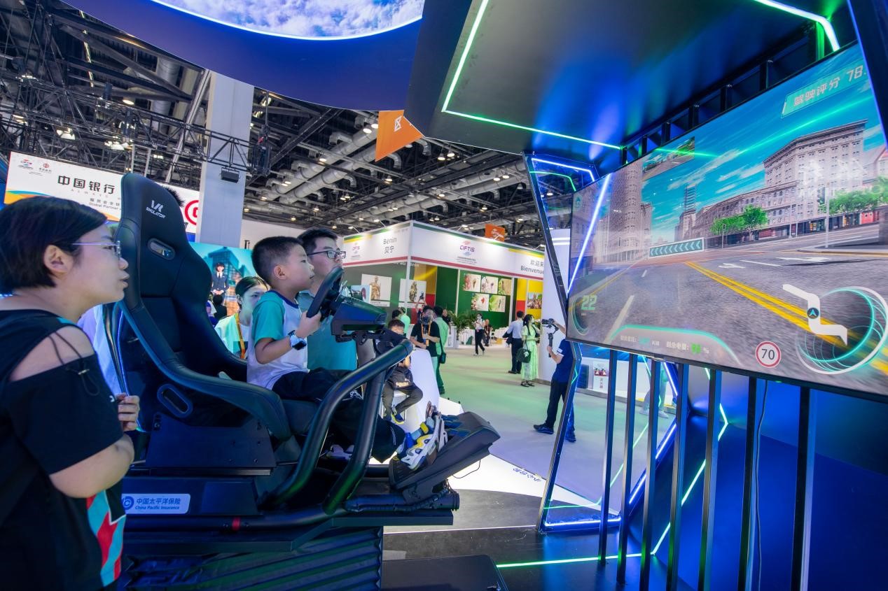 �ڷ��Q(m��o)��(hu��)�C��չ����һ��С�^�������w�(y��n)?z��i)��M�{�������W(w��ng)ӛ�� ������z