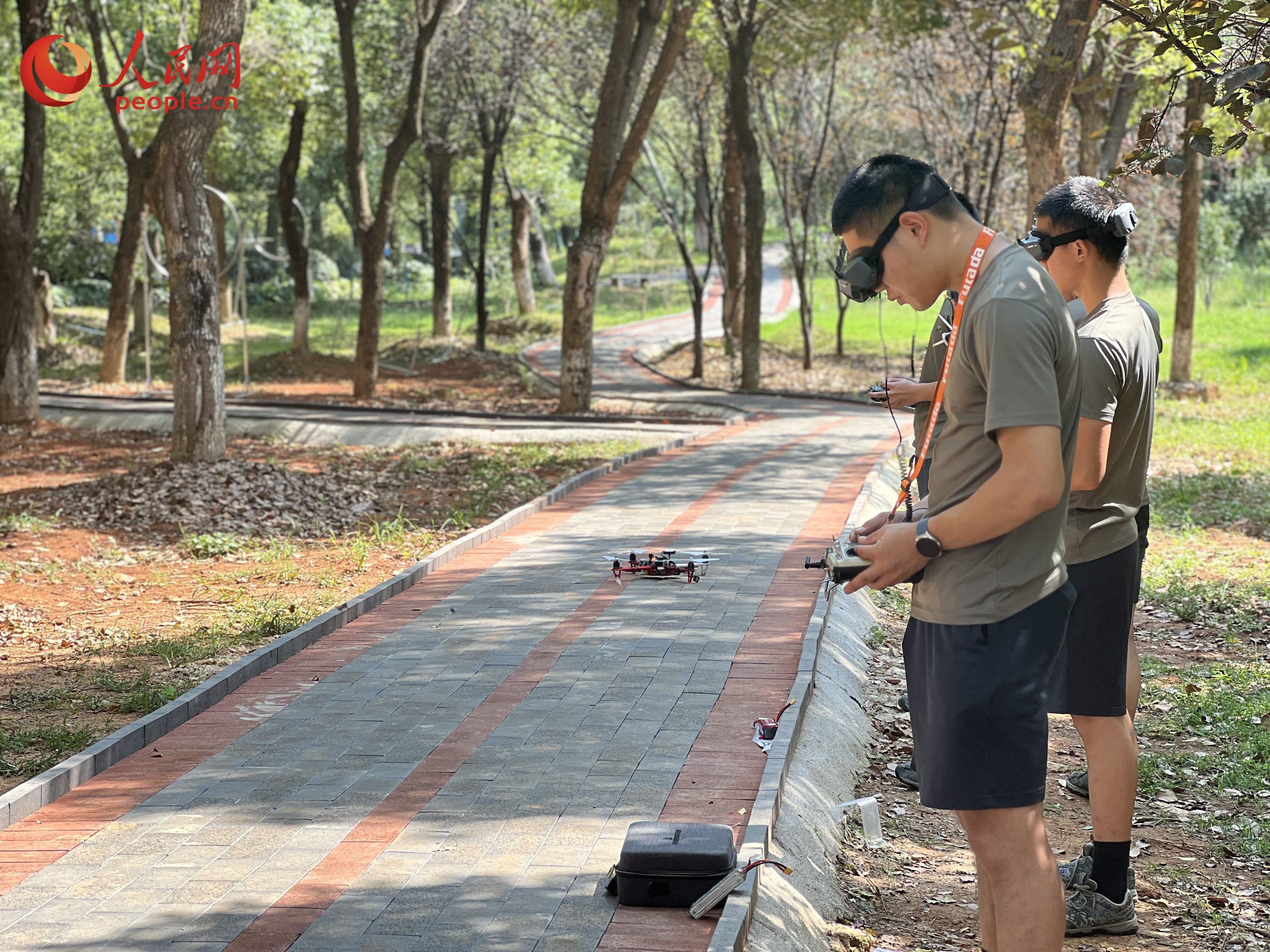 �W(xu��)�T�����M(j��n)�Пo(w��)�˙C(j��)��(sh��)��(zh��n)Ӗ(x��n)��������W(w��ng) �W�(y��ng)�׼єz