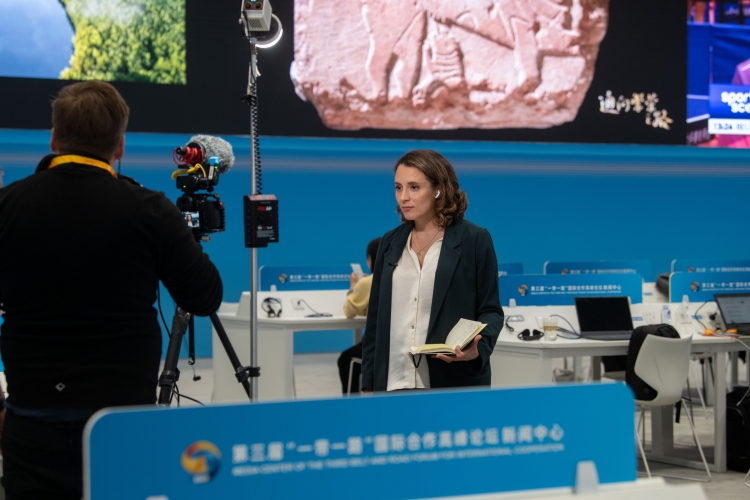 Փ����������ý�wӛ������æµ����������W(w��ng)ӛ�� ������z