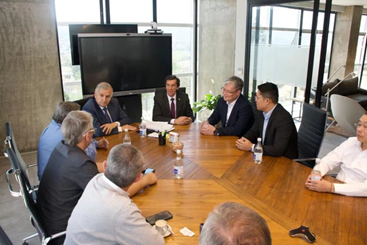 �Ϻ�늽������L�Y�ֵܰ��L������ʡʡ�LĪ����˹���®�(d��ng)�x����һ��ʡ�L����˹�Լ��������ܵV��˾���÷����պ͸߲�������˾ؓ(f��)؟(z��)�����������L�����D