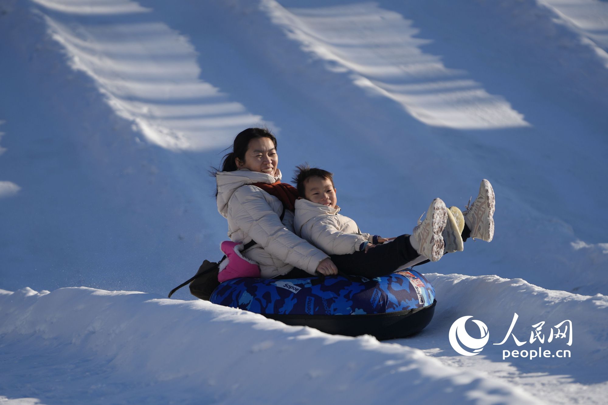 �ڱ�����һ�����Θ�(l��)��(ch��ng)���e�k�ġ���ѩ��(ji��)���ϣ��ο������w�(y��n)��ѩ�Θ�(l��)�(xi��ng)Ŀ������W(w��ng)ӛ�� ���옷(l��)�z