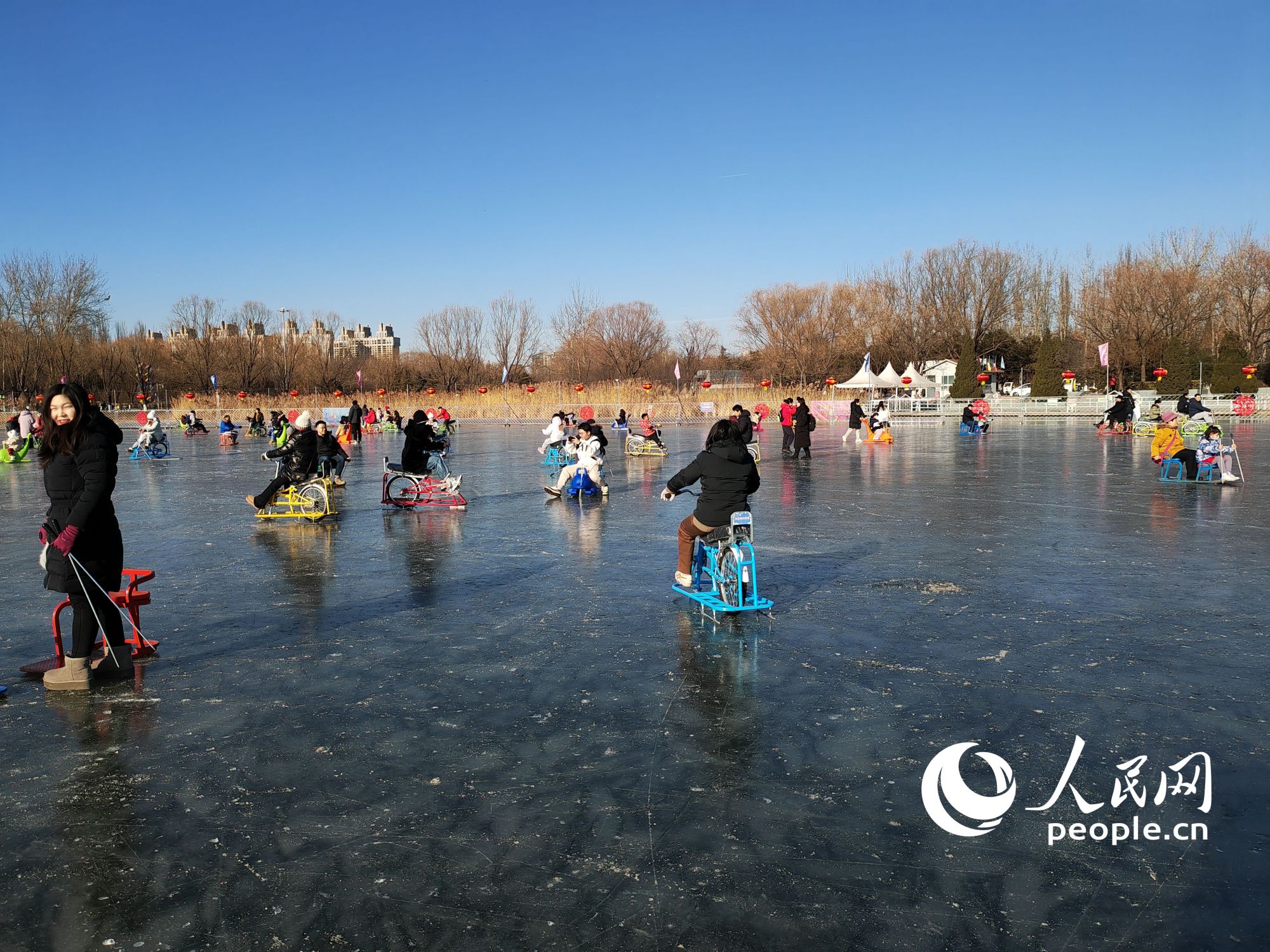 �ο͂�?c��)ڱ����г��?y��ng)���@�ı���(ch��ng)�ﻬ��������W(w��ng)ӛ�� ���옷(l��)�z