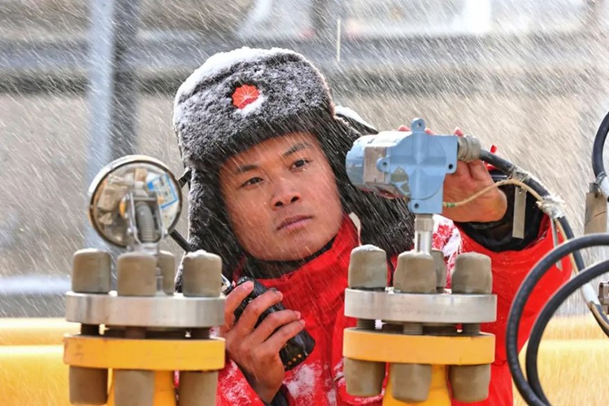 ����ľ����T����L(f��ng)ðѩѲ�z�O(sh��)�䡣���L�߹��D