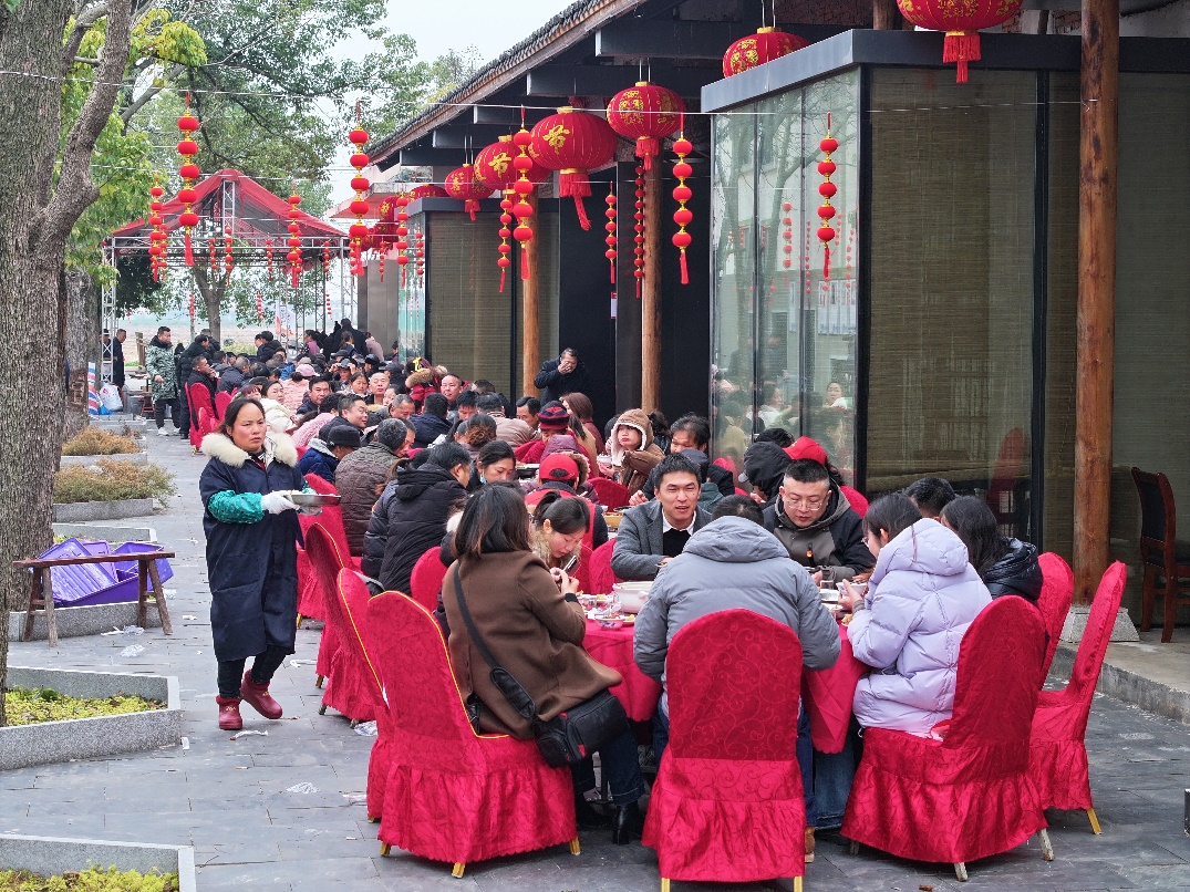 �����Ͽh�����(zh��n)��ɽ�����r(n��ng)��СԺ�^�������S�Ɣz