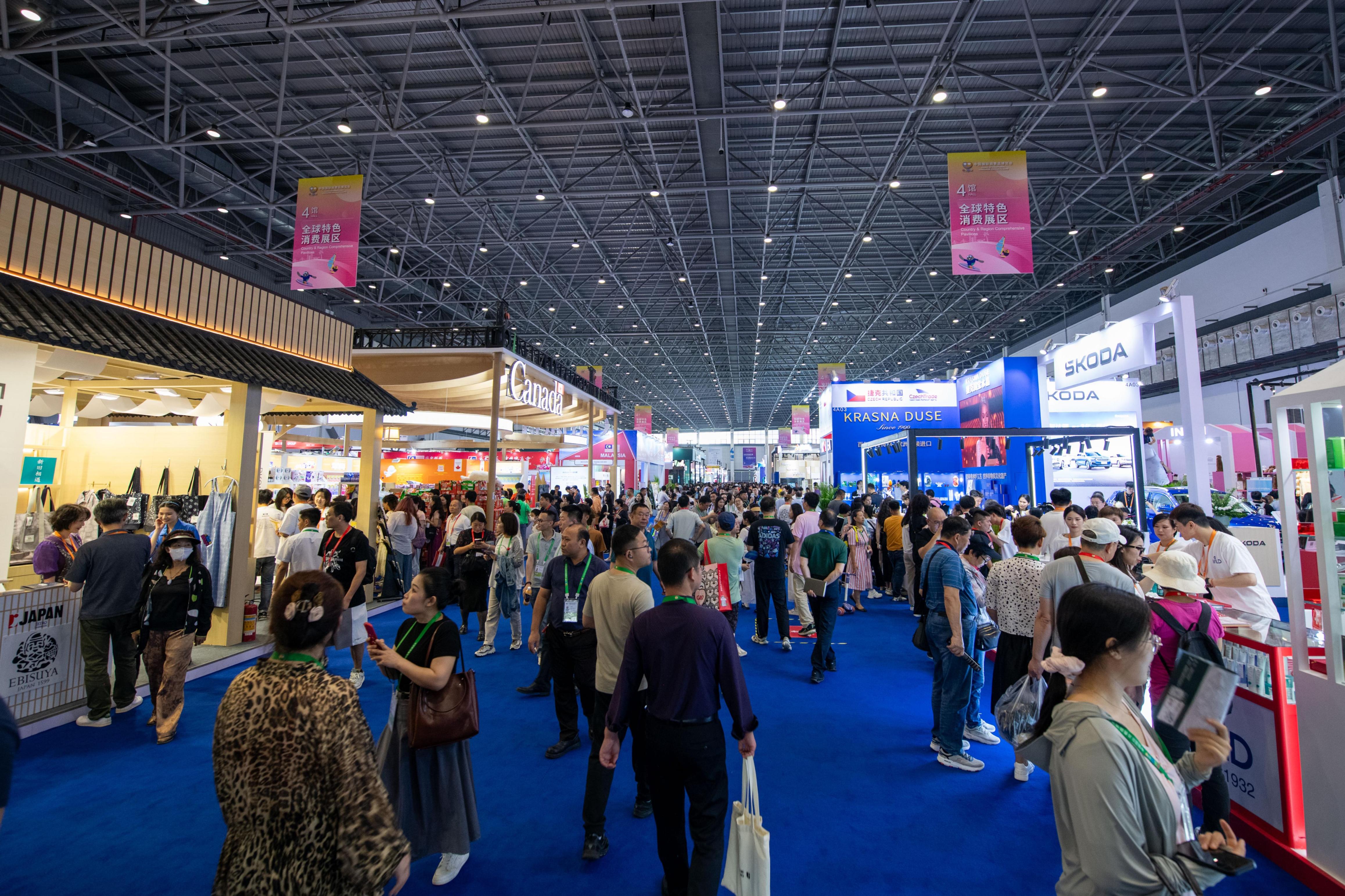 4��13�գ�ȫ����ɫ���Mչ�^(q��)�����^�߽j�[���^������W(w��ng)ӛ�� ������z