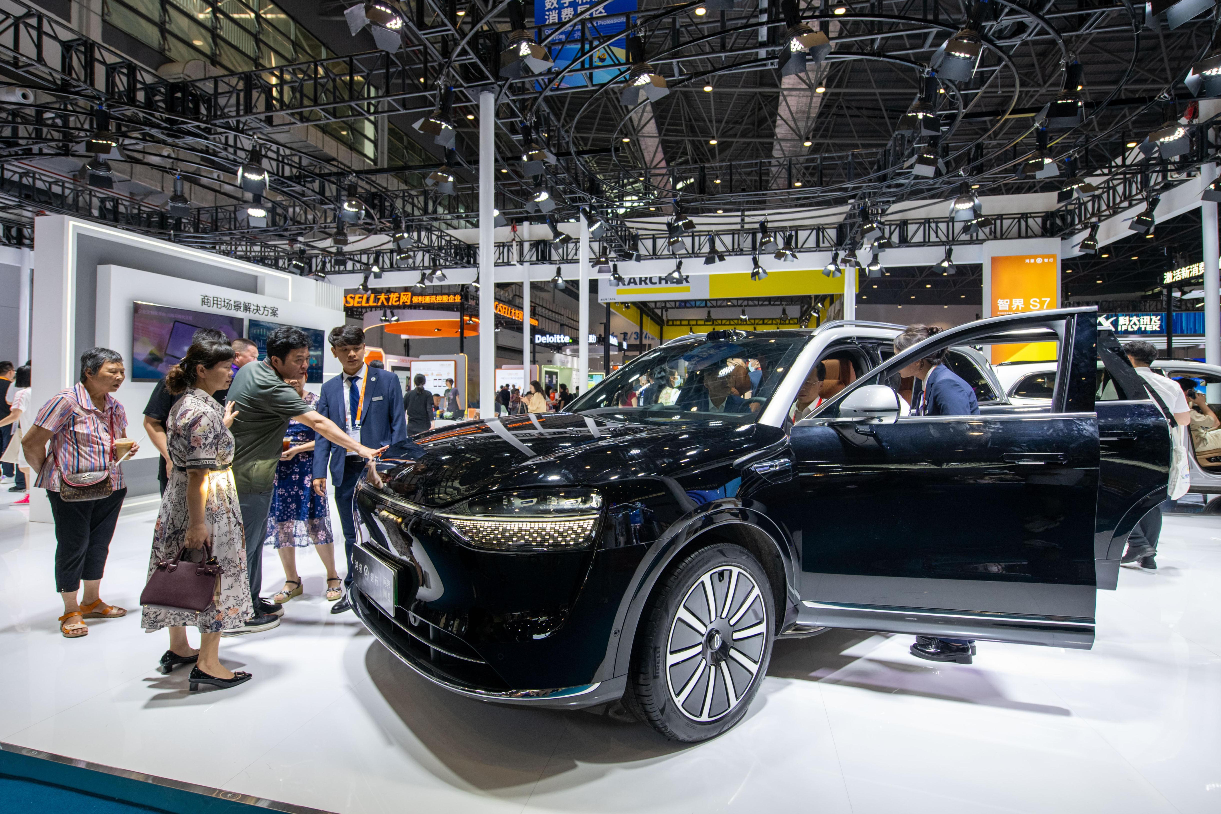 4��13�գ��ڔ�(sh��)�ֺͷ���(w��)���Mչ�^(q��)���A��չ�_���^�����څ��^�˽↖��M9������W(w��ng)ӛ�� ������z