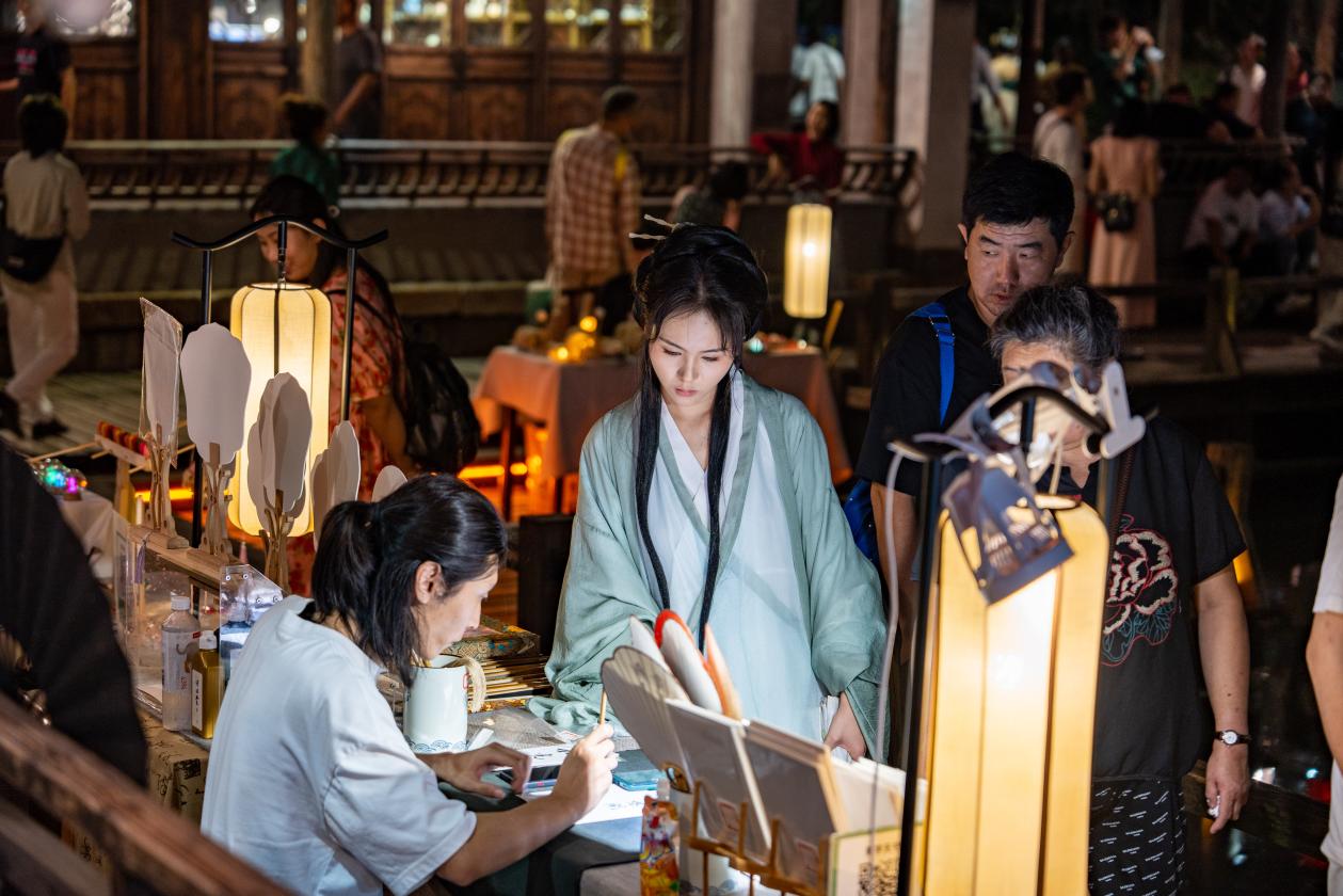 ���(zh��n)�����¼��ϵ��ֹ�ˇƷ��λ�����L�߹��D