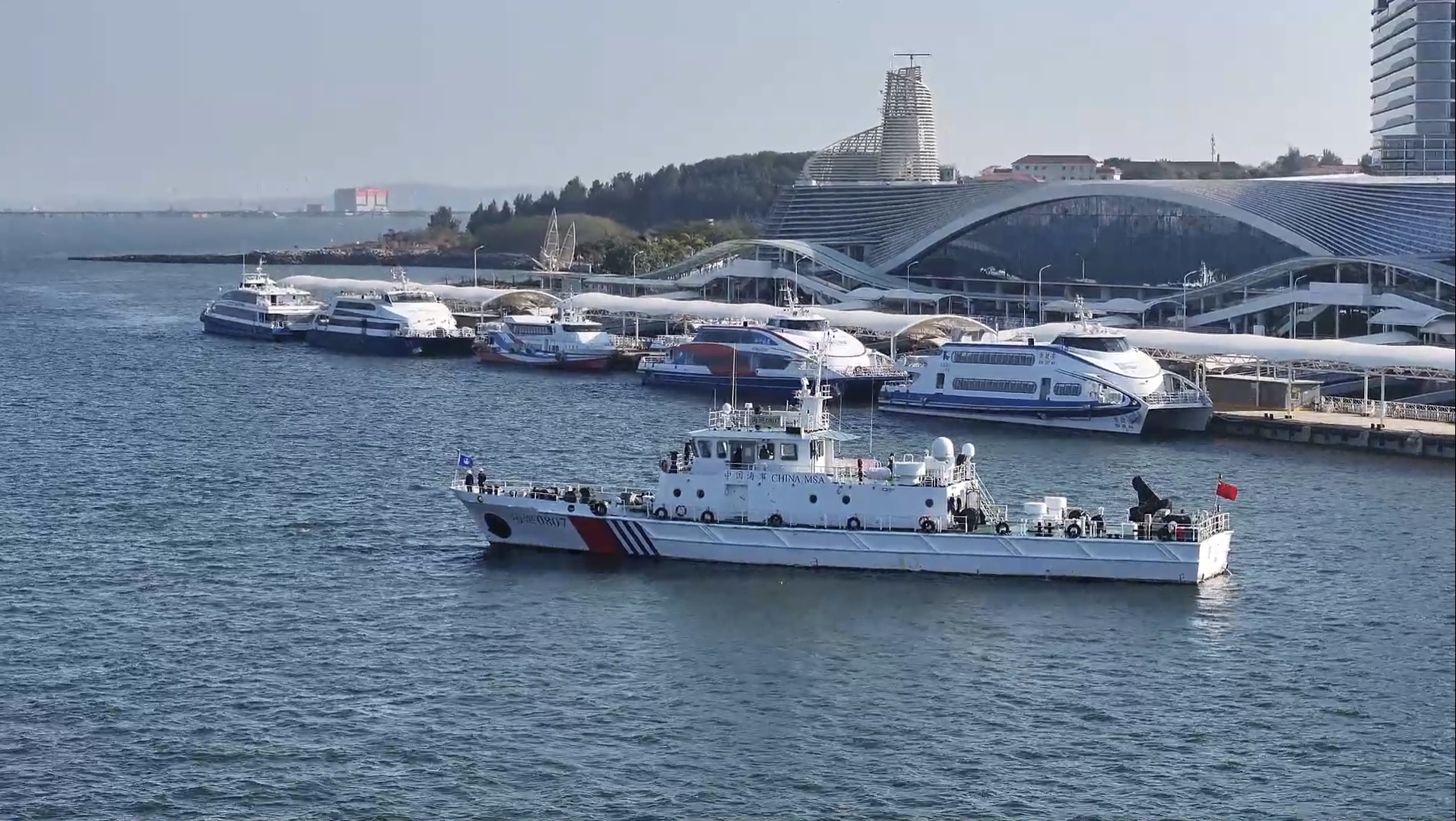 廈金“小三通”客運航線創(chuàng)復航以來單日客流量新高。廈門海事局供圖