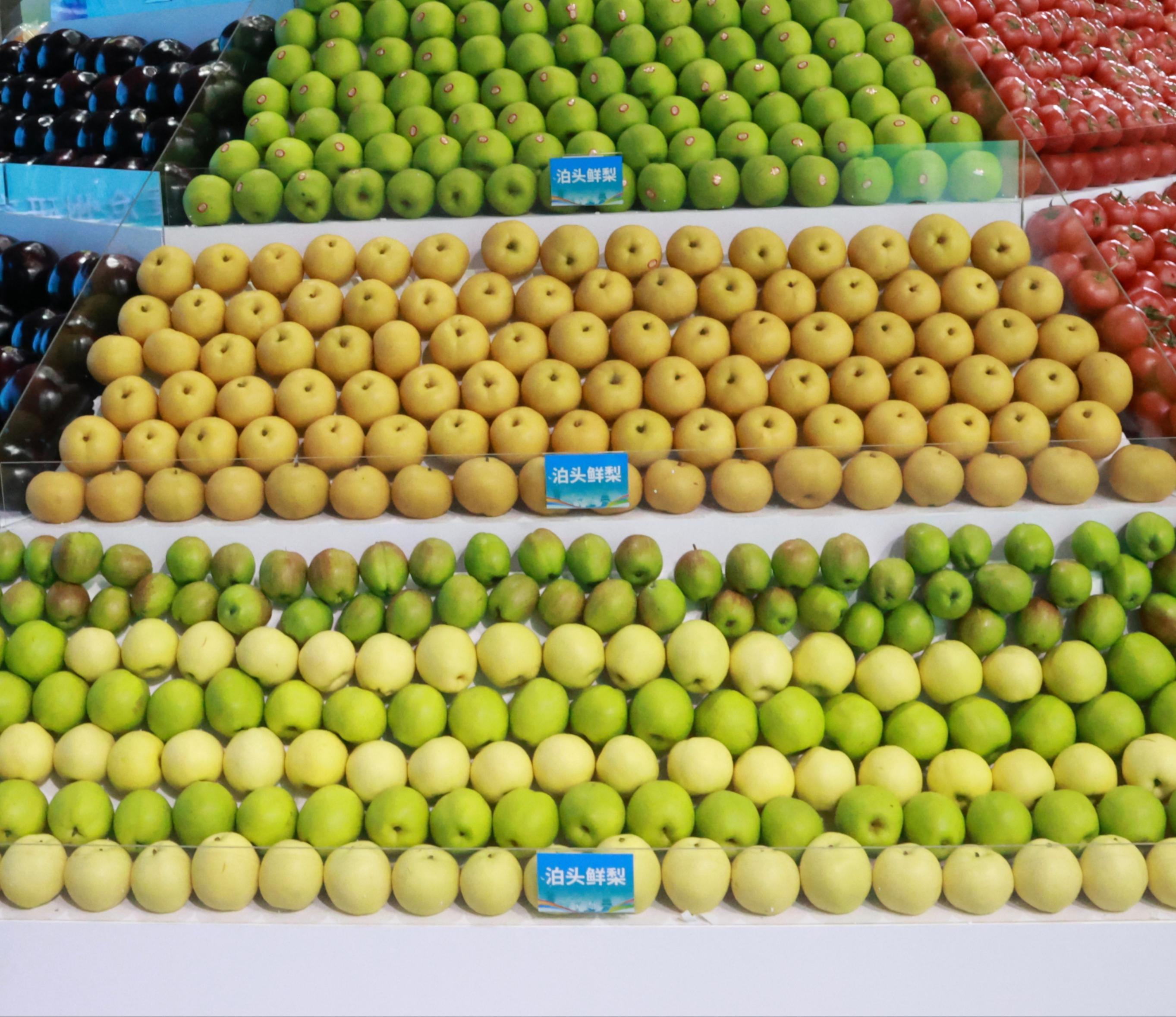 河北滄州水果展示。邱天翔 攝