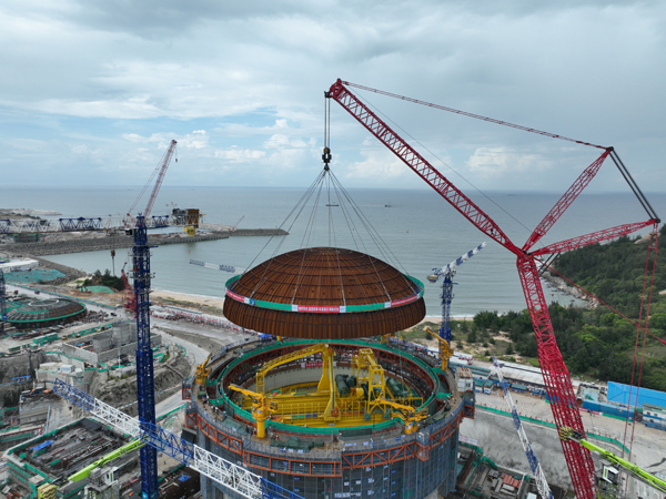 陸豐核電6號機組穹頂?shù)跹b現(xiàn)場。受訪者供圖