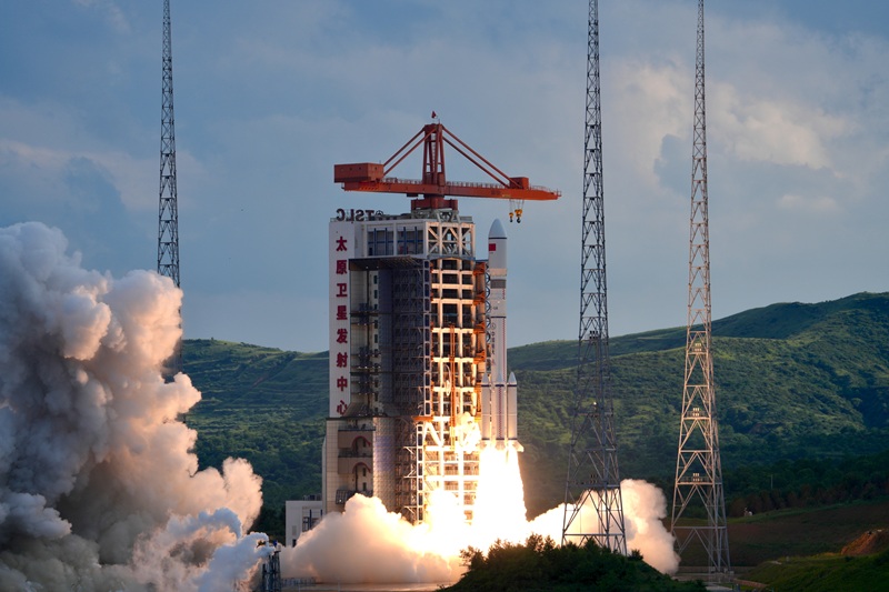 我國成功發(fā)射衛(wèi)星互聯(lián)網(wǎng)低軌05組衛(wèi)星。太原衛(wèi)星發(fā)射中心供圖