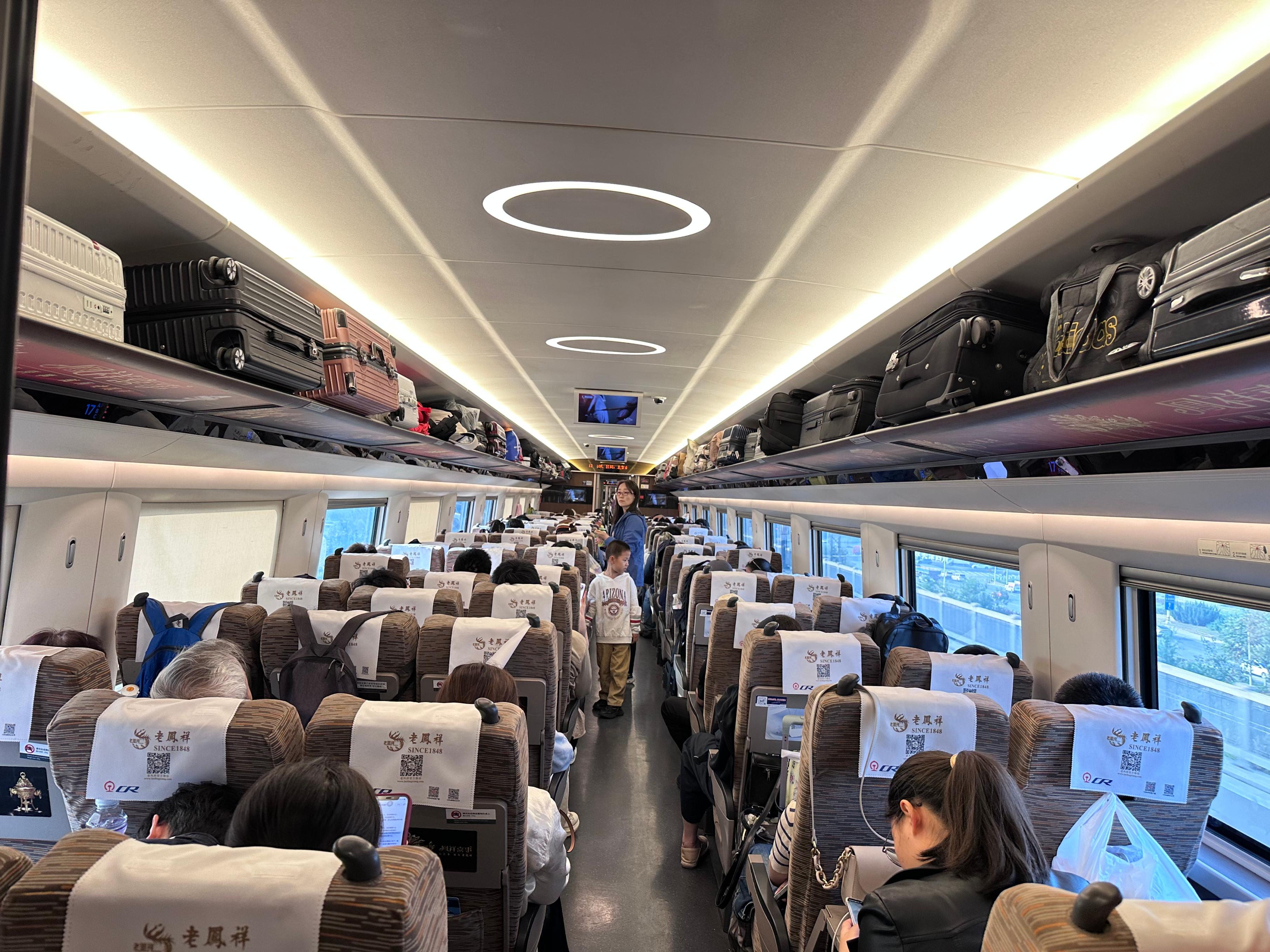 列車上的旅客。楊洋攝