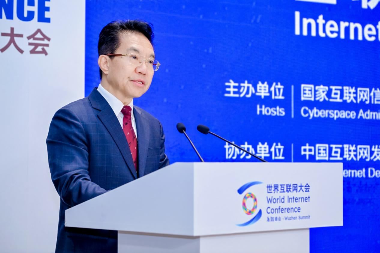 中國慈善聯(lián)合會會長張春生。主辦方供圖