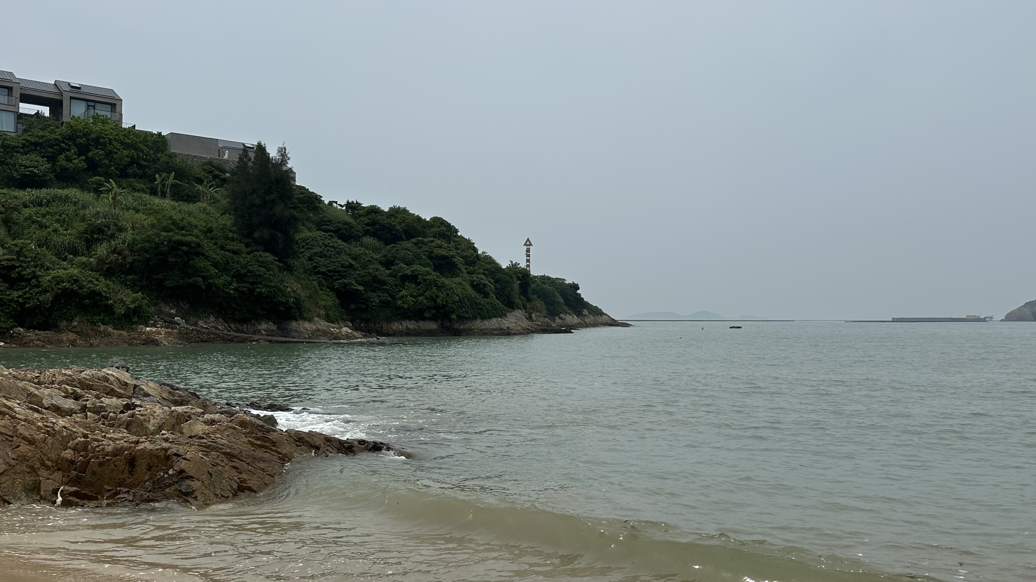 丁溝頭沙灘。人民網(wǎng)記者 王紹紹攝